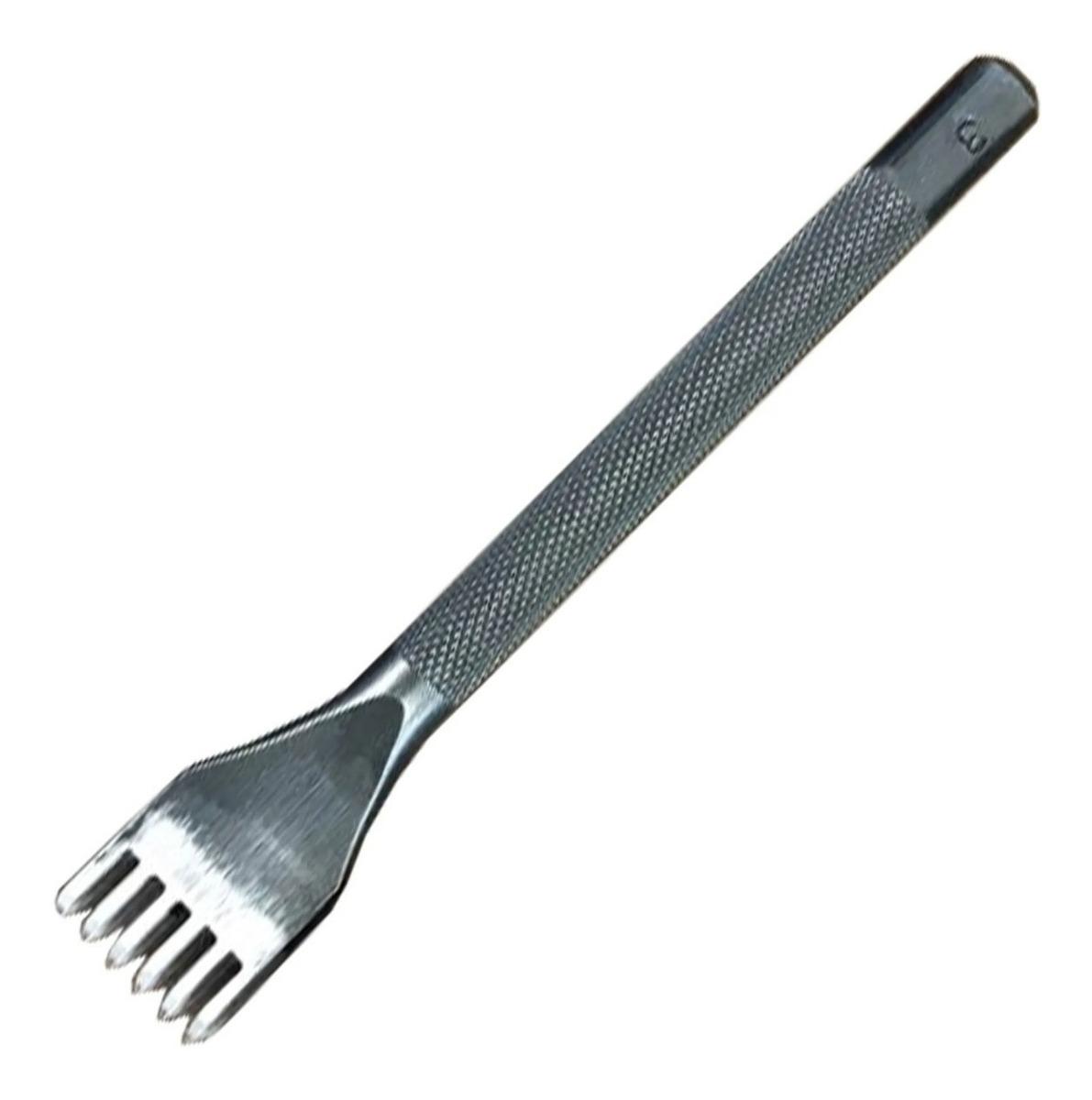 D_NQ_NP_2X_607862-MLB50806942784_072022-F.jpg Garfo Furador Couro Diamond 3mm 6furos - Oka Factory Japão - Imagem 1