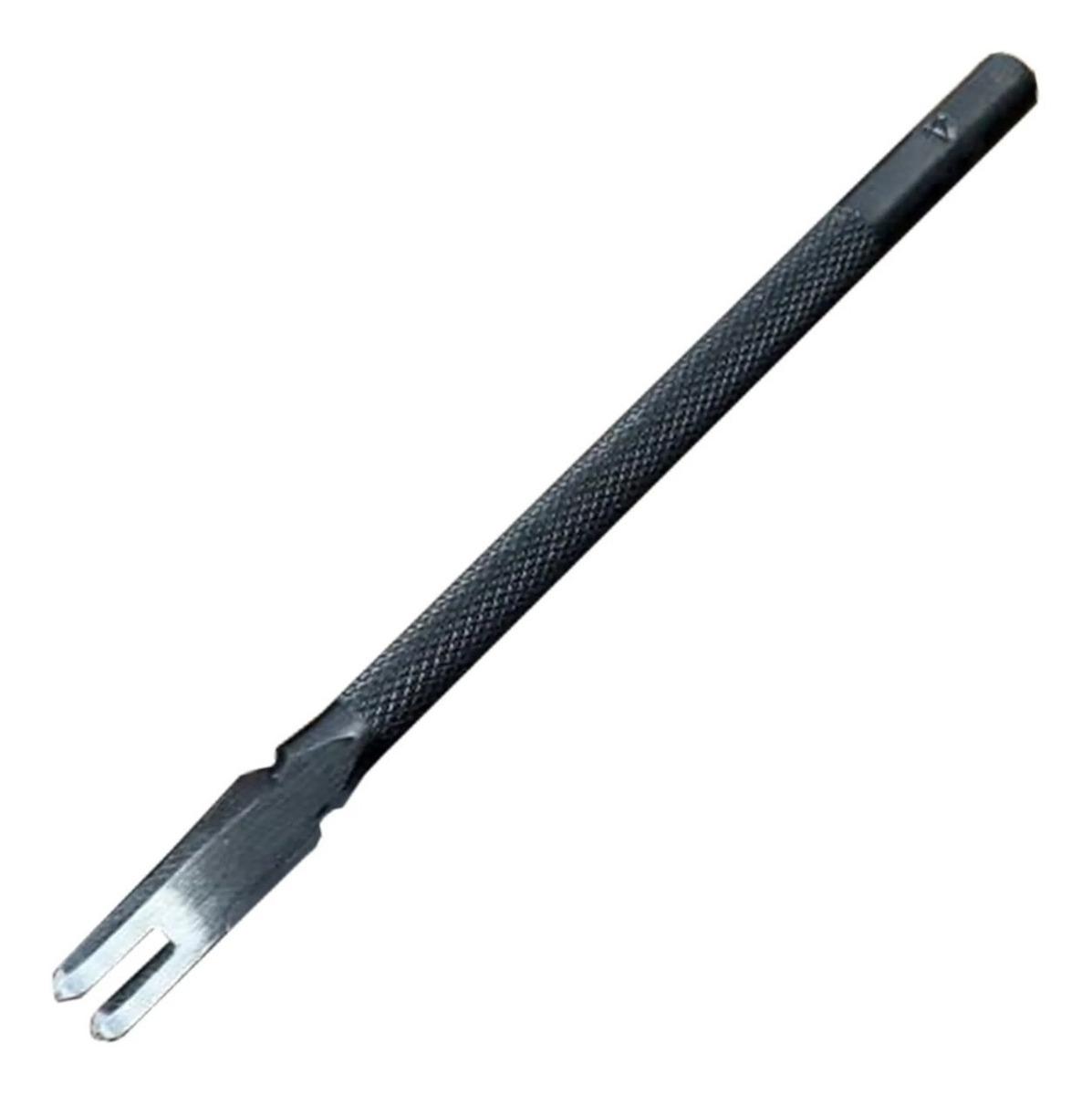 D_NQ_NP_2X_703083-MLB50807351382_072022-F.jpg Garfo Furador Couro Reverse - 4mm 2furos - Oka Factory Japão - Imagem 1